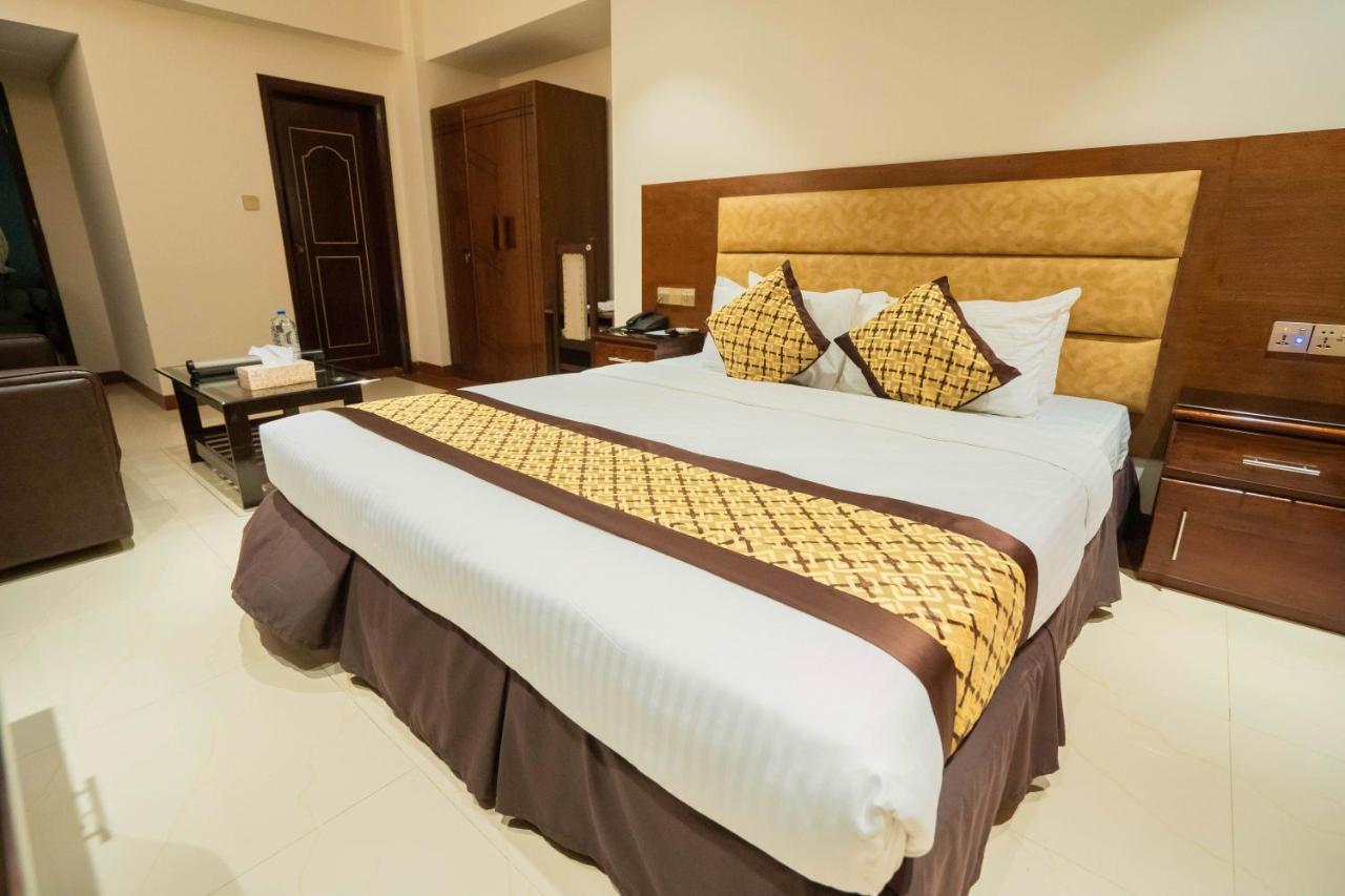 Central Inn Dhaka Exterior photo