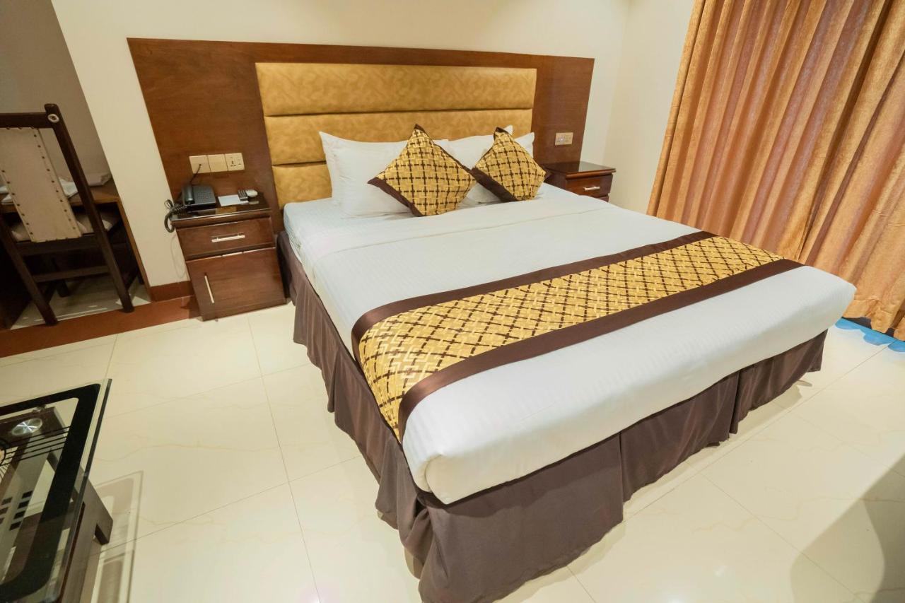 Central Inn Dhaka Exterior photo