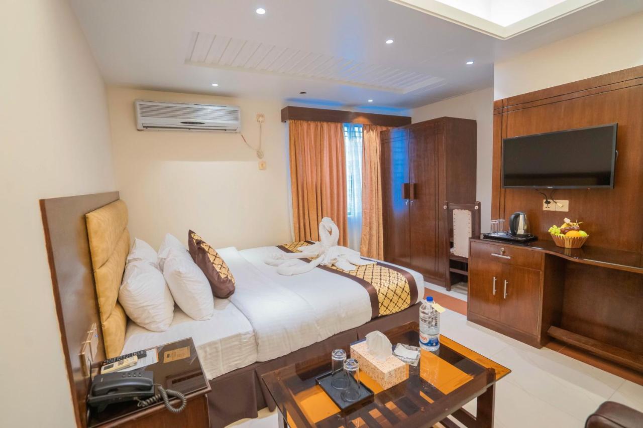 Central Inn Dhaka Exterior photo