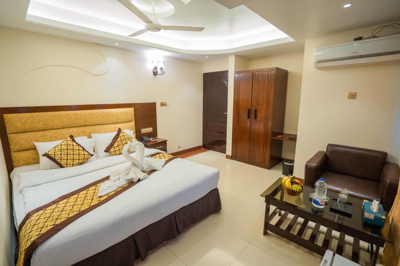 Central Inn Dhaka Exterior photo